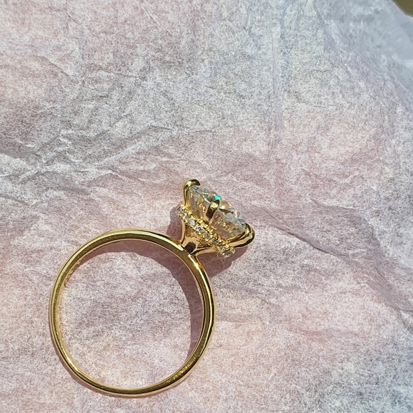 3 Ct-9.5mm Round Moissanite Engagement Ring - Picture 5 of 9